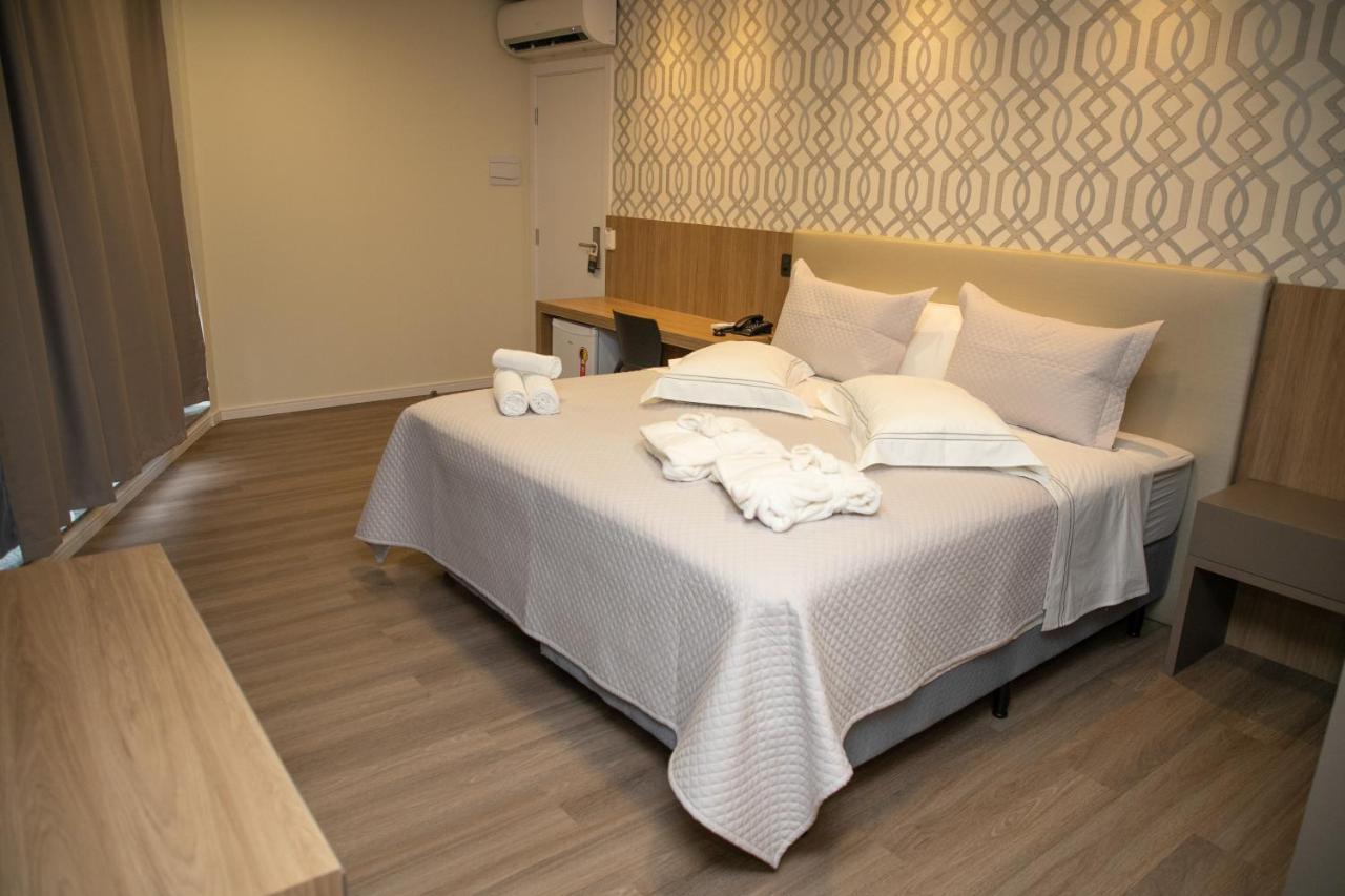 Hotel Zunino 팔호카 외부 사진