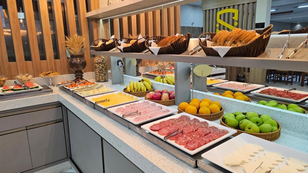 Hotel Zunino 팔호카 외부 사진